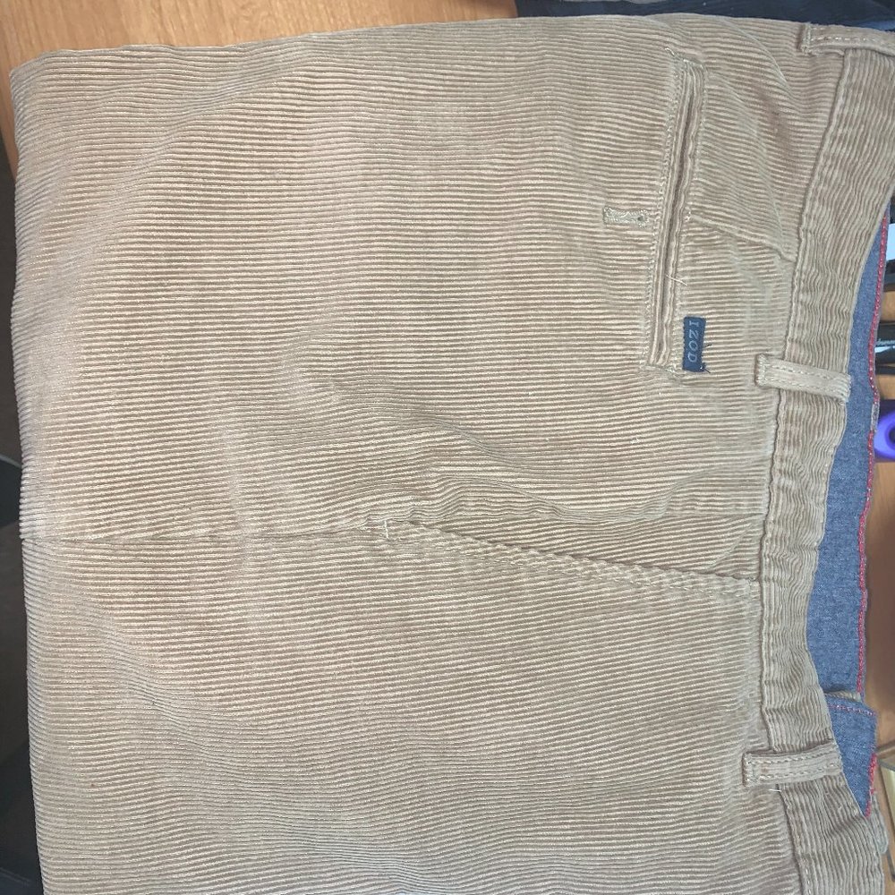 34/34 IZOD Corduroy Pants Lightly Used